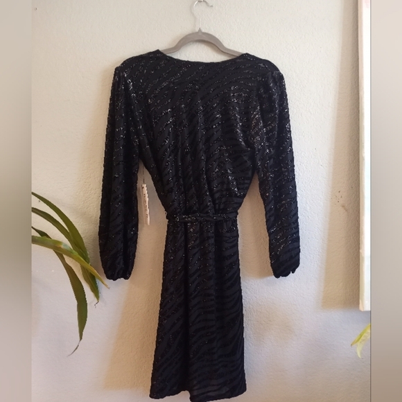 NWT Veronica M LA Velvet Burn Out Animal Print Sheer Faux Wrap Dress - Picture 5 of 7